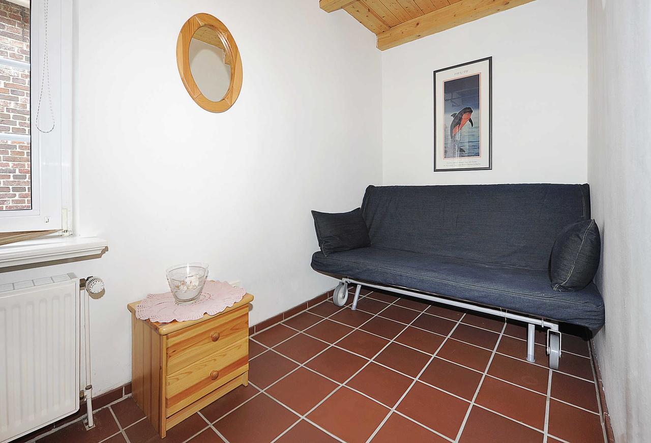 Ferienwohnungen Oll Freesenhuus Esens Esterno foto